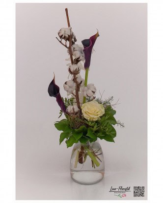 Blumenstrauß mit Ecuador Rose, Calla und Baumwollzweig