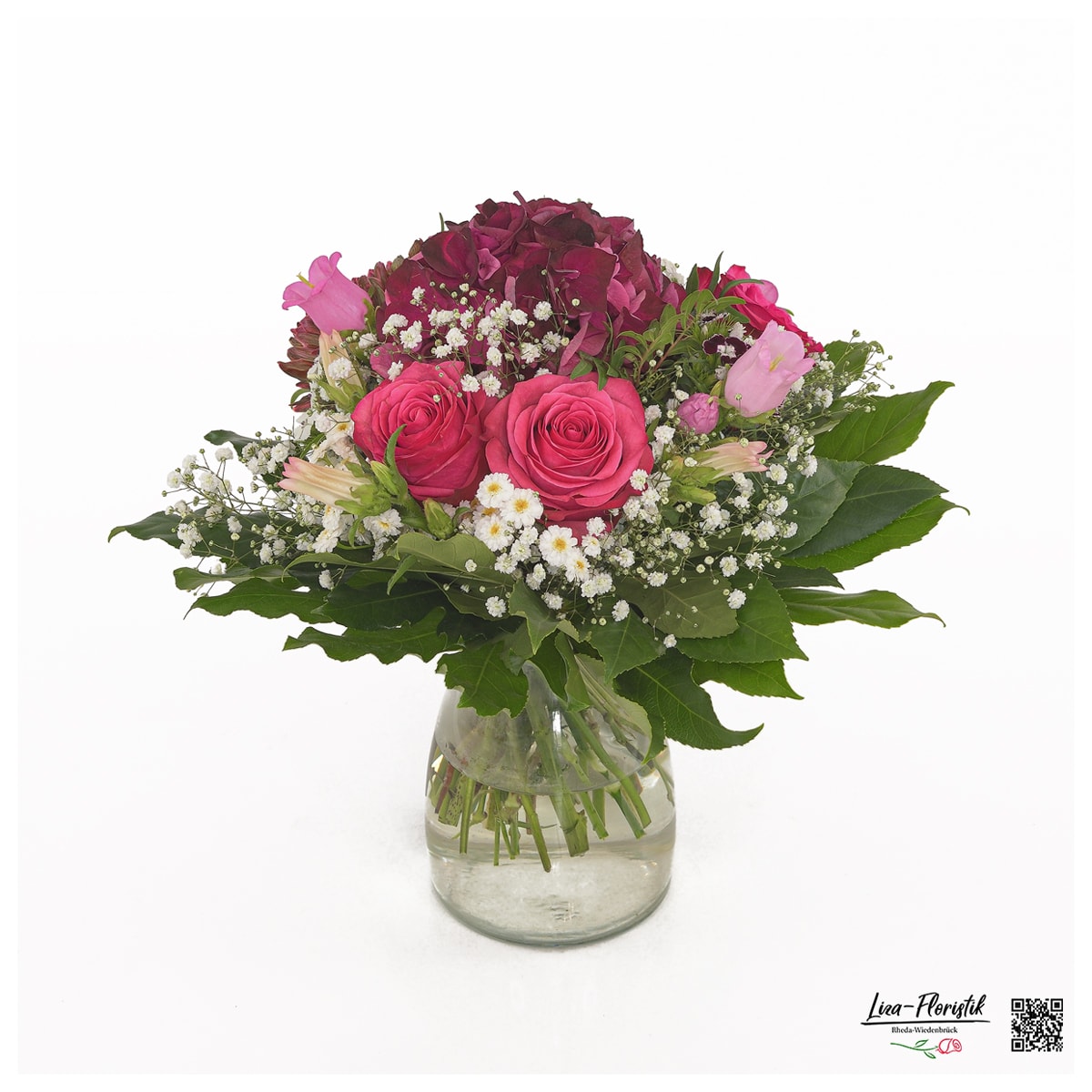 Blumenstrauß mit Hortensie, Rosen, Matricaria, Schleierkraut und Glockenblume