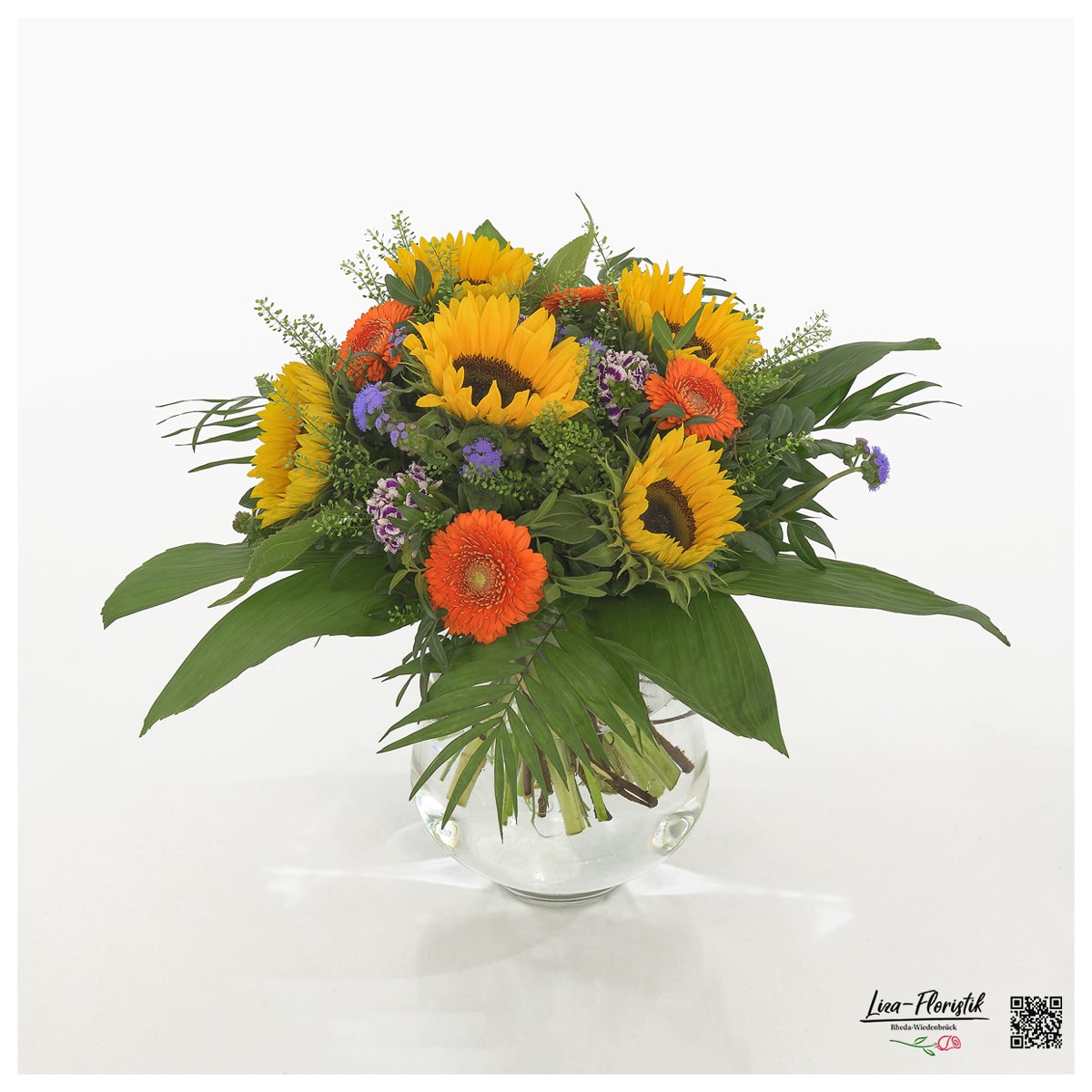 Blumenstrauß mit Sonnenblumen, Gerbera, Bartnelken, Thlaspi und Ageratum