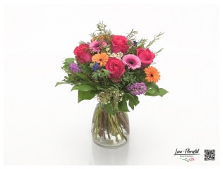 Blumenstrauß mit Hyazinthen, Rosen, Gerbera, Kamille und Anemonen