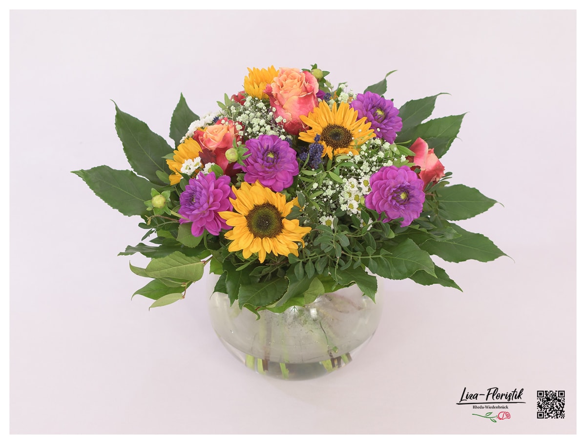 Blumenstrauß mit Sonnenblumen Sonja, Dahlien, Rosen,  Santini Lavendel und Schleierkraut