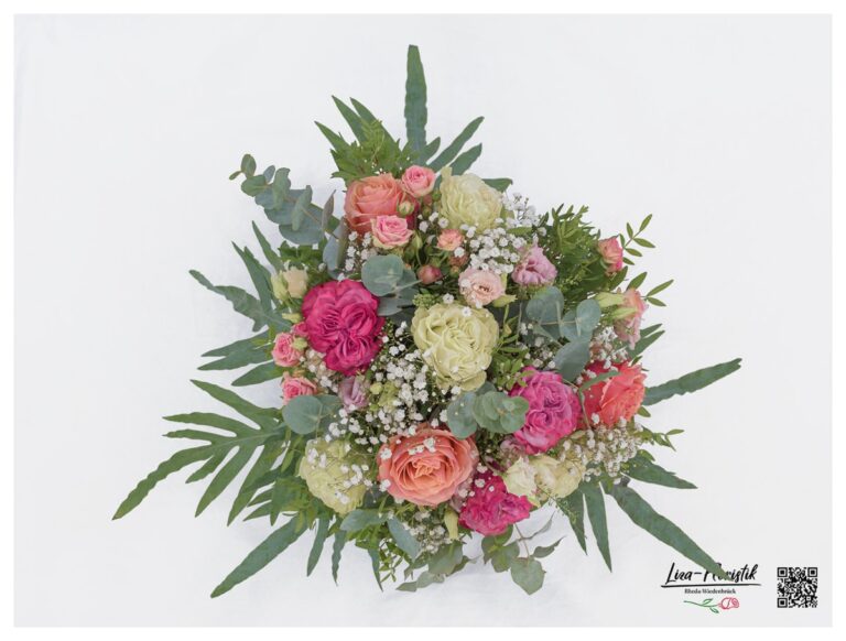 Rosen, Lisianthus, Schleierkraut und Eukalyptus - Detail