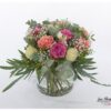Blumenstrauß mit bunten Ecuador Rosen, Schleierkraut, Eukalyptus und Lisianthus