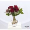 Rote Rosen Explorer und weißes Schleierkraut