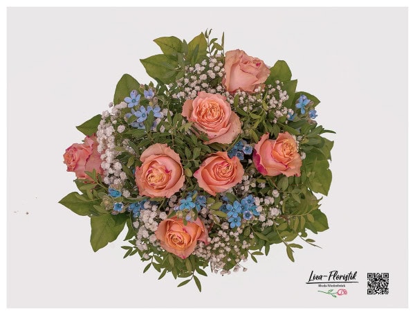 Seidenblumen, Schleierkraut und Rosen - Detail