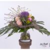 Blumenstrauß mit Pfingstrosen, Allium, Rosen, Lisianthus, Leucodendron, Aloe Vera, Tillandsia und Moos