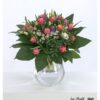 Frühlingsstrauß 2025 - harmonischer Blumenstrauß mit farbenfrohen Tulpen, zarten Kamilleblüten, eleganten Lisianthus und duftenden Hyazinthen, kunstvoll arrangiert mit frischem Grün – eine perfekte Wahl für Frühlingsmomente!