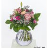 Elegantes Blumenbouquet mit Rosen, Eustoma, Nelken, perfekt für Hochzeiten, Geburtstage und besondere Anlässe, von Liza-Floristik gestaltet.