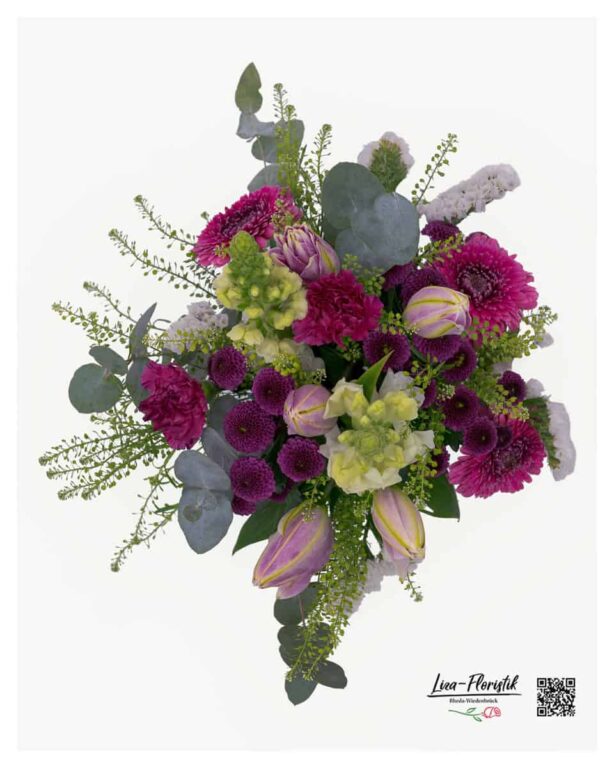 Frühlingsstrauß mit Löwenmäulchen, Lilien, Eukalyptus, Chrysanthemen, Thlaspi und Gerbera im Detail