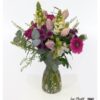 Frühlingsstrauß mit Löwenmäulchen, Lilien, Eukalyptus, Thlaspi, Gerbera und weißer Statice